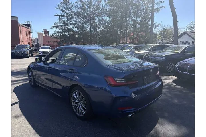 $35943 : BMW 3 Series 2023 AWD 330i x image 9