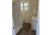 $3000 : Charming Single-Family House thumbnail
