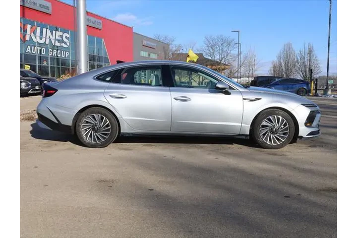 $24577 : Hyundai SONATA Hybrid 2025 S image 10