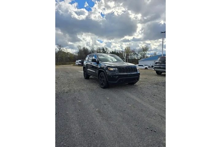 Jeep Grand Cherokee 2019 4x4 image 1