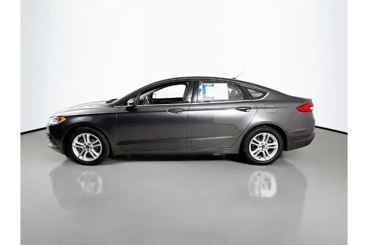 $13977 : Ford Fusion 2018 SE 4dr Seda image 4