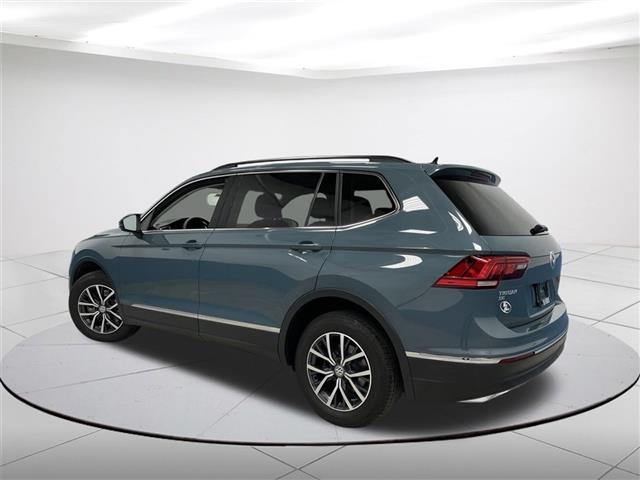 $19846 : Pre-Owned 2020 Tiguan 2.0T SE image 3