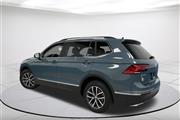 $19846 : Pre-Owned 2020 Tiguan 2.0T SE thumbnail