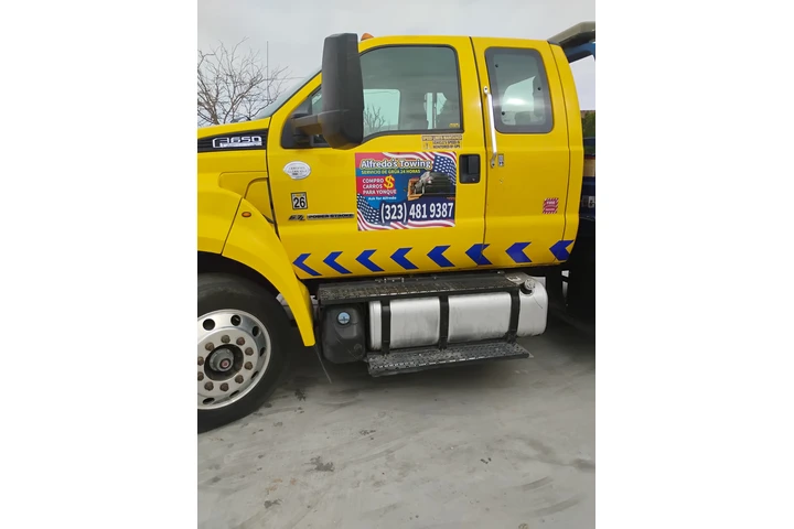 WE BUY CARS FOR JUNK TOWING 24 image 3