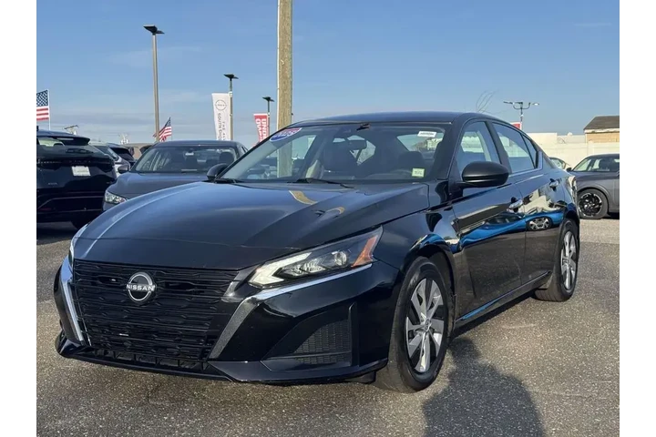 $19995 : Nissan Altima 2025 2.5 S 4dr image 4