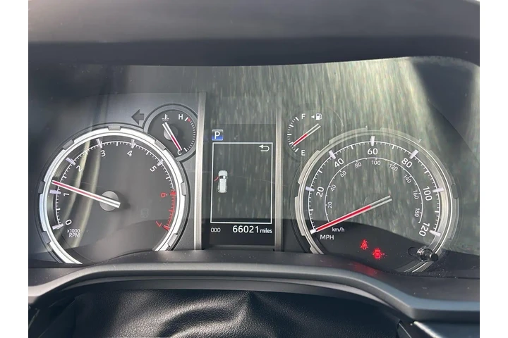 $46989 : Gold Certified 2022 4Runner T image 3