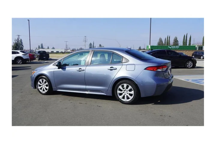 $23984 : 2025 Corolla LE image 8