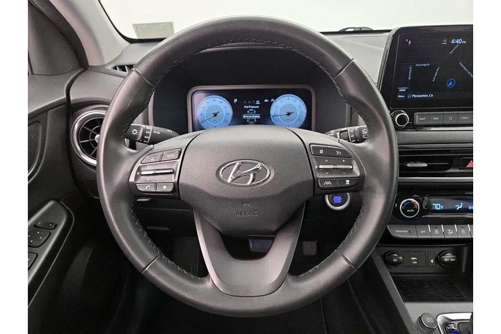$18998 : Hyundai KONA 2022 Limited 4d image 10