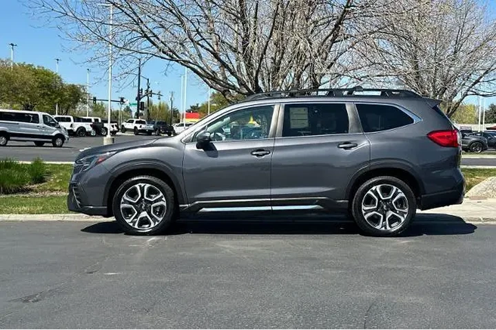 $33995 : Subaru Ascent 2023 AWD Limit image 5
