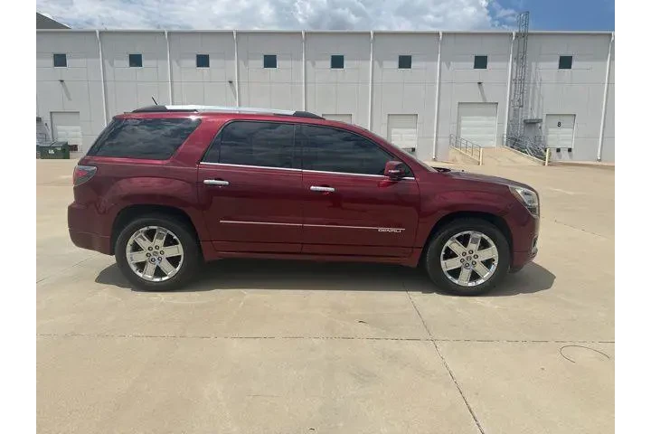 $11180 : GMC Acadia 2016 Denali 4dr S image 4