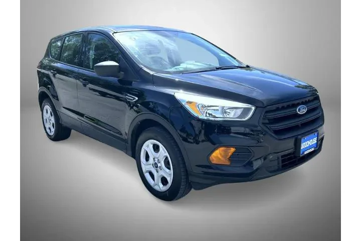 $6495 : Ford Escape 2017 S 4dr SUV image 3