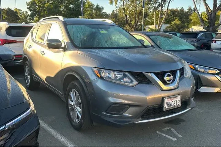 $11999 : Nissan Rogue 2015 AWD SV 4dr image 2