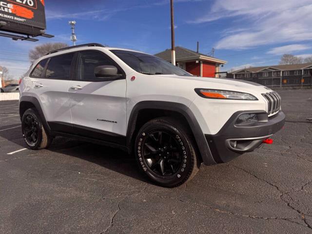 $18298 : 2018 Cherokee Trailhawk image 3