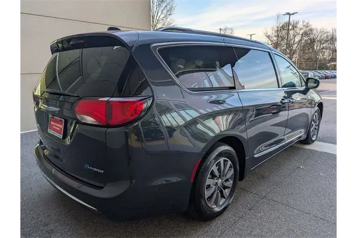 $24826 : Chrysler Pacifica Hybrid 201 image 5