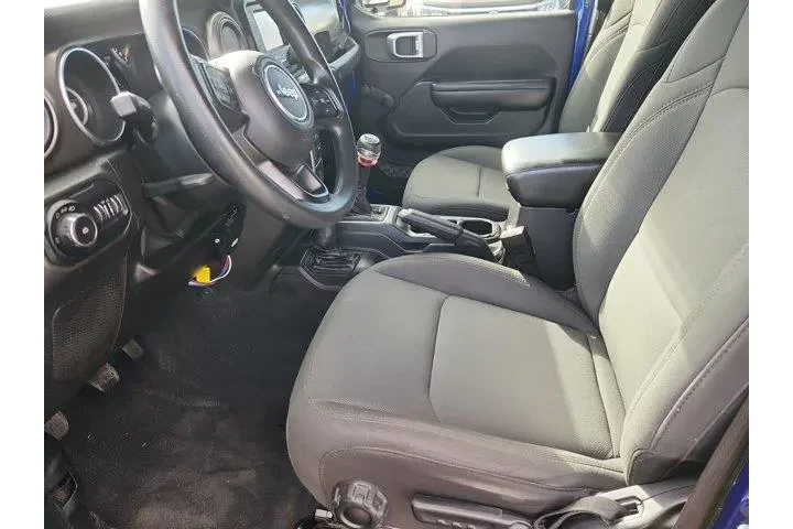 $21995 : Jeep Wrangler Unlimited 2018 image 7