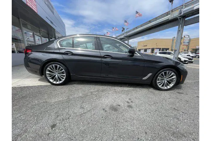 $26999 : BMW 5 Series 2022 AWD 530i x image 7