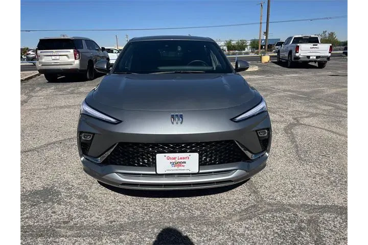 $27590 : Buick Envista 2025 Avenir 4d image 2