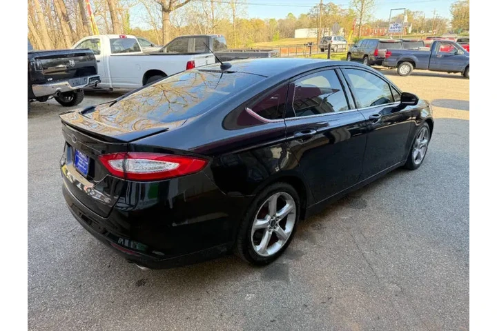 $7999 : 2016 Fusion S image 5
