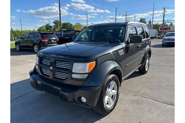 $3980 : 2011 Nitro 4WD 4dr SXT image 6