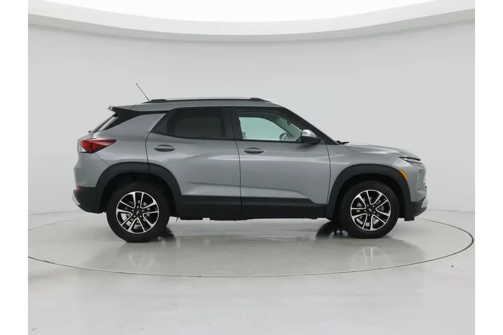$22998 : Chevrolet Trailblazer 2025 L image 7