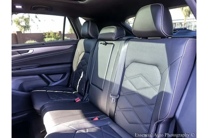 $32868 : Volkswagen Atlas Cross Sport image 10