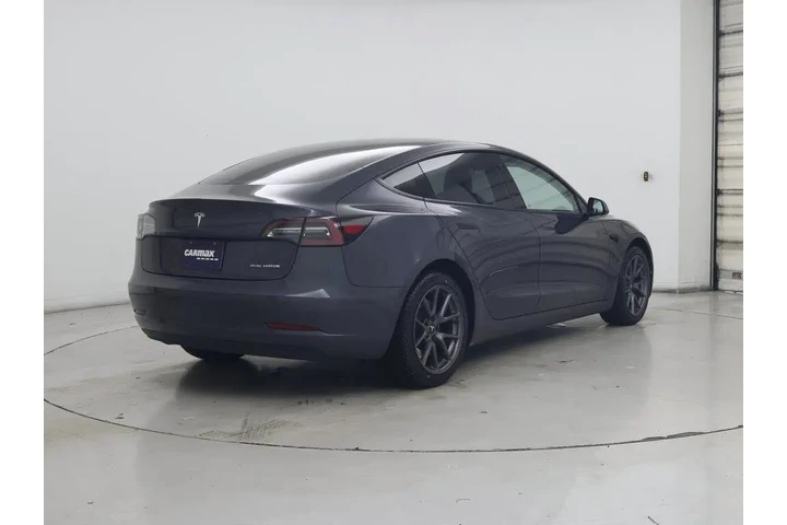 $27998 : Tesla Model 3 2022 AWD Long image 8