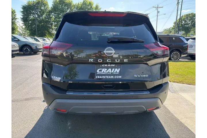 $22843 : Nissan Rogue 2023 AWD SV 4dr image 6
