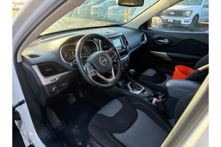 $11000 : Jeep Cherokee 2017 Sport 4dr image 9