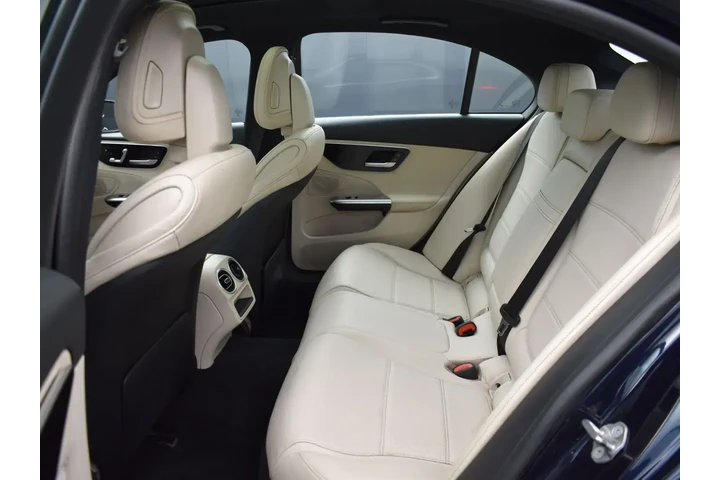 $27526 : Mercedes-Benz C-Class 2022 A image 9