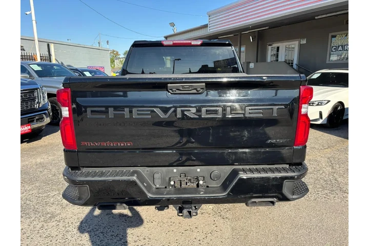 2022 Silverado 1500 RST image 5