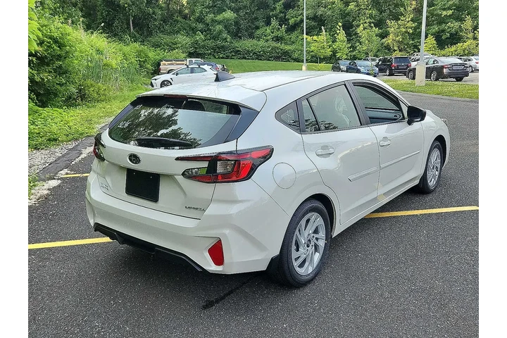 $26995 : Subaru Impreza 2025 AWD Base image 4