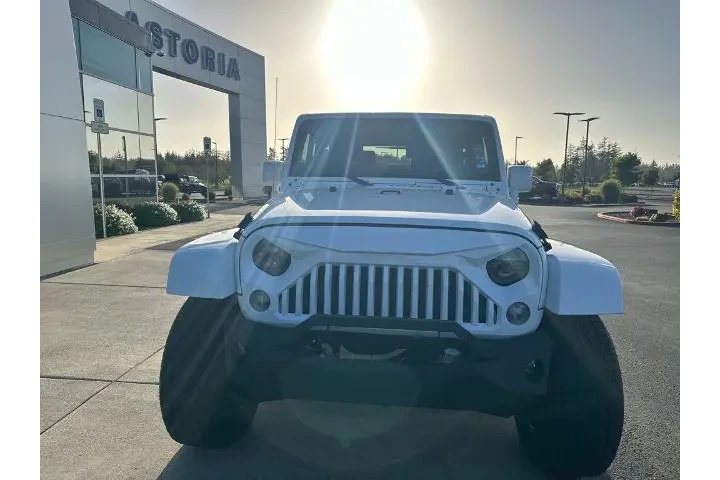 $14991 : Jeep Wrangler 2015 4x4 Sport image 7