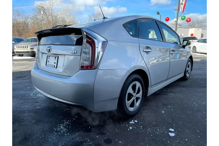 $10991 : Toyota Prius 2013 Five 4dr H image 5