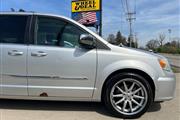 $5295 : 2012 Town and Country Touring thumbnail