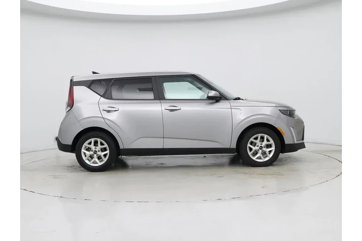 $17998 : Kia Soul 2023 LX 4dr Crossov image 7
