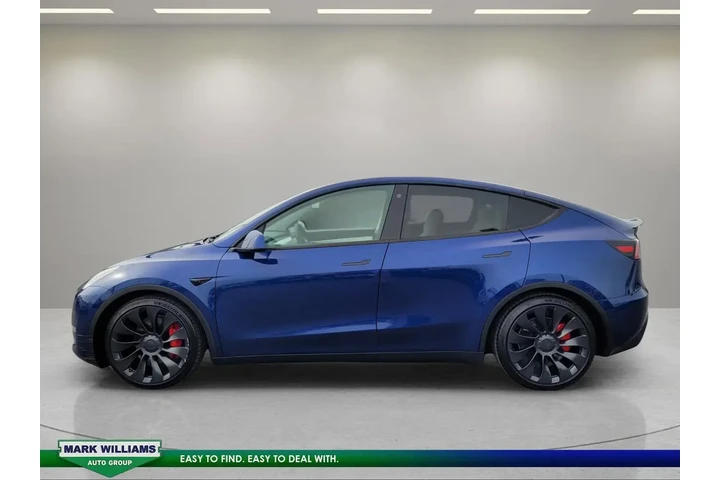 $31798 : Tesla Model Y 2022 AWD Perfo image 7