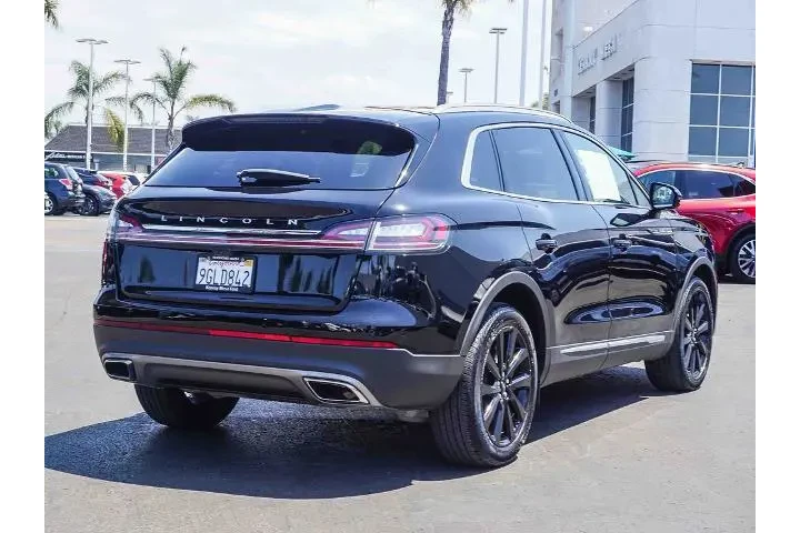 $37495 : Lincoln Nautilus 2023 AWD Re image 9