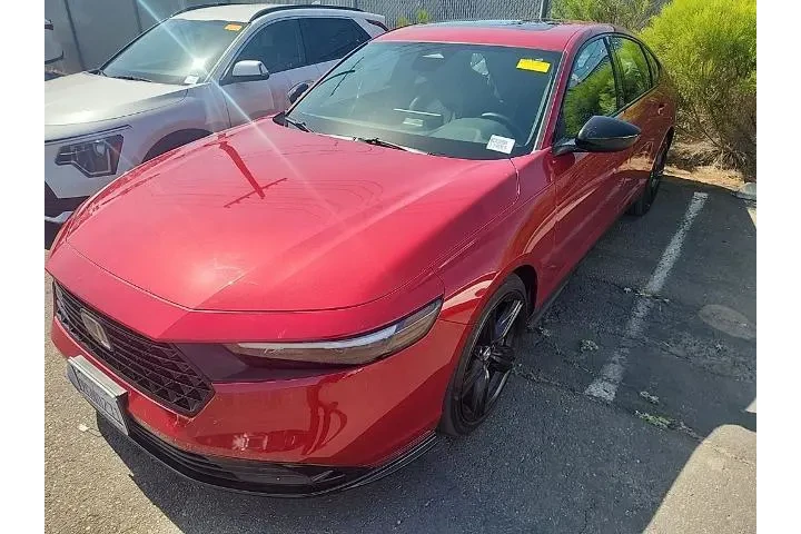 $29991 : Honda Accord Hybrid 2023 Spo image 3