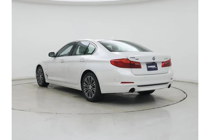 $30998 : BMW 5 Series 2020 AWD 530e x image 2