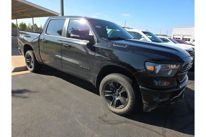 $31159 : Ram 1500 2021 4x4 Big Horn 4 image 1