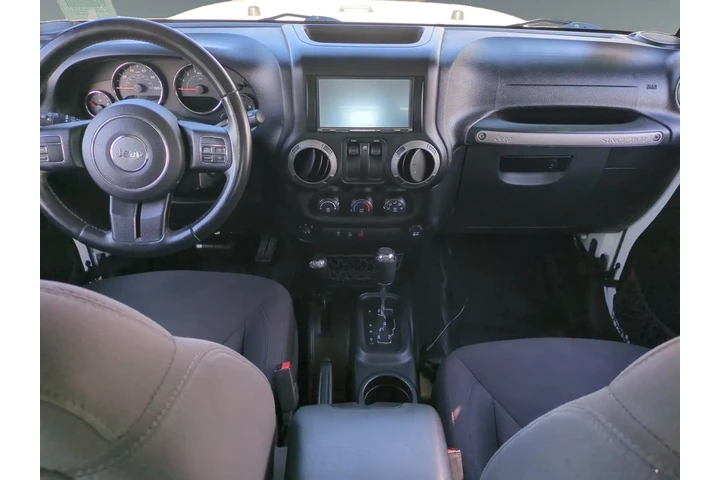 Jeep Wrangler 2015 image 10