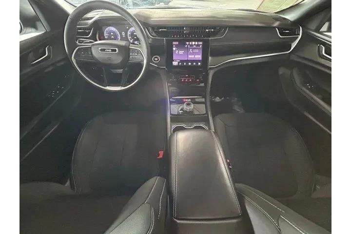 $30890 : Jeep Grand Cherokee L 2025 4 image 10