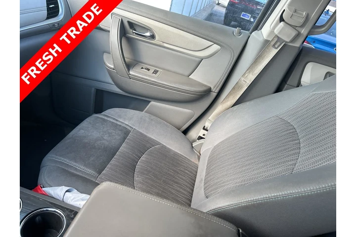 $8638 : Chevrolet Traverse 2016 LT 4 image 7