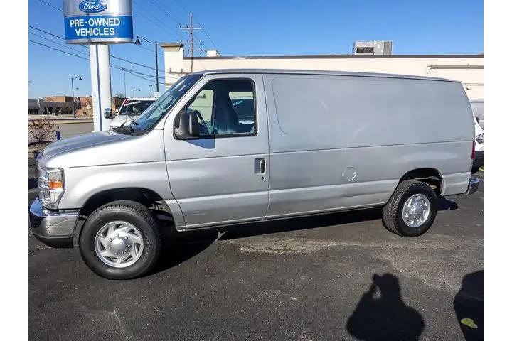 $17890 : Ford E-Series 2010 E-350 SD image 5