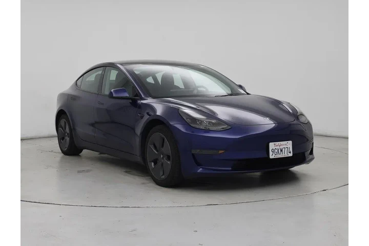 $25998 : Tesla Model 3 2023 4dr Sedan image 1