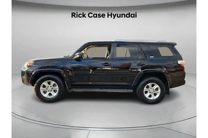 $25394 : Toyota 4Runner 2018 4x2 SR5 image 3