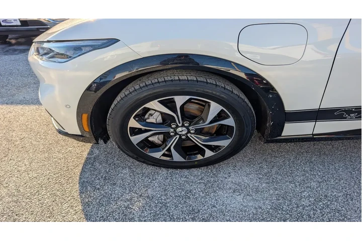 $24000 : Ford Mustang Mach-E 2023 AWD image 10