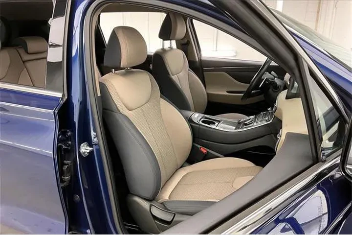 $25990 : Hyundai SANTA FE 2023 AWD SE image 7