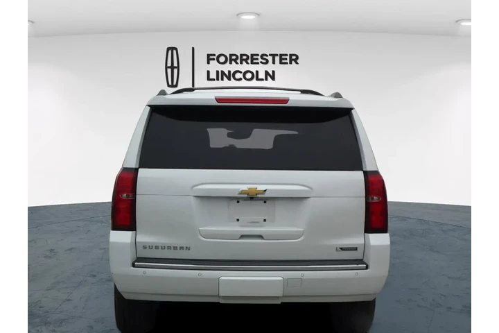 $24900 : Chevrolet Suburban 2017 4x4 image 4