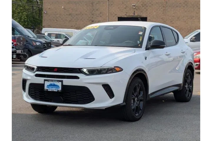 $21999 : Dodge Hornet 2024 AWD R/T 4d image 8